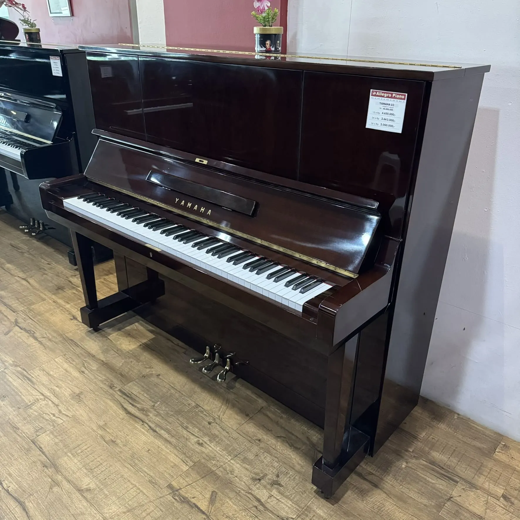 Yamaha U3 - Allegro Piano