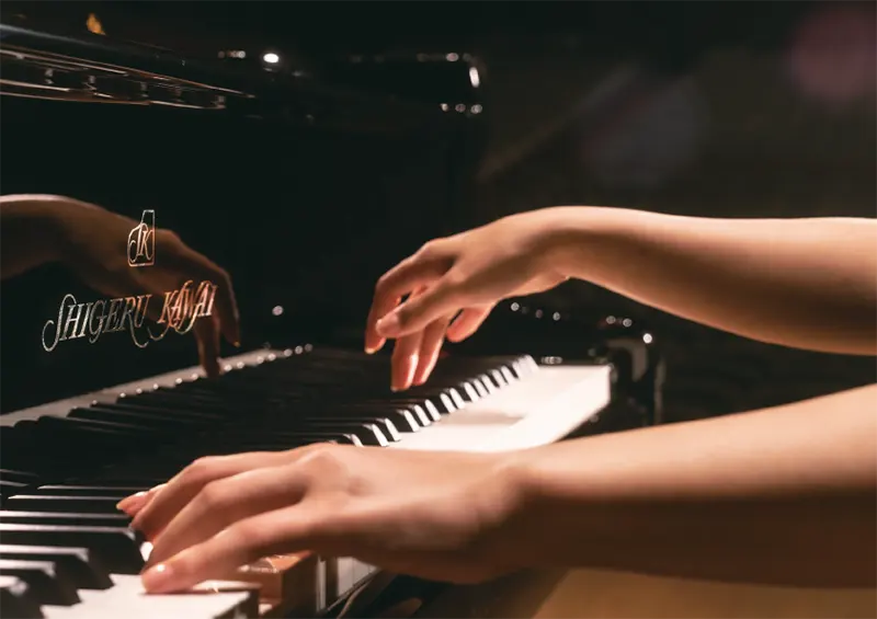 Piano konser Shigeru Kawai SK-EX dengan action responsif dan resonansi kayu premium - Allegro piano