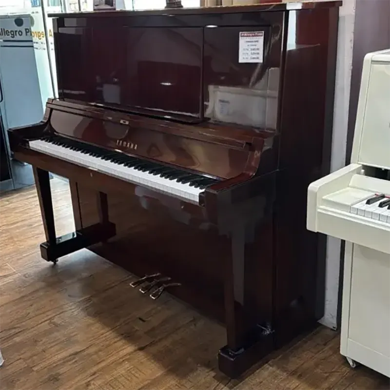 Yamaha W102 - Allegro Piano