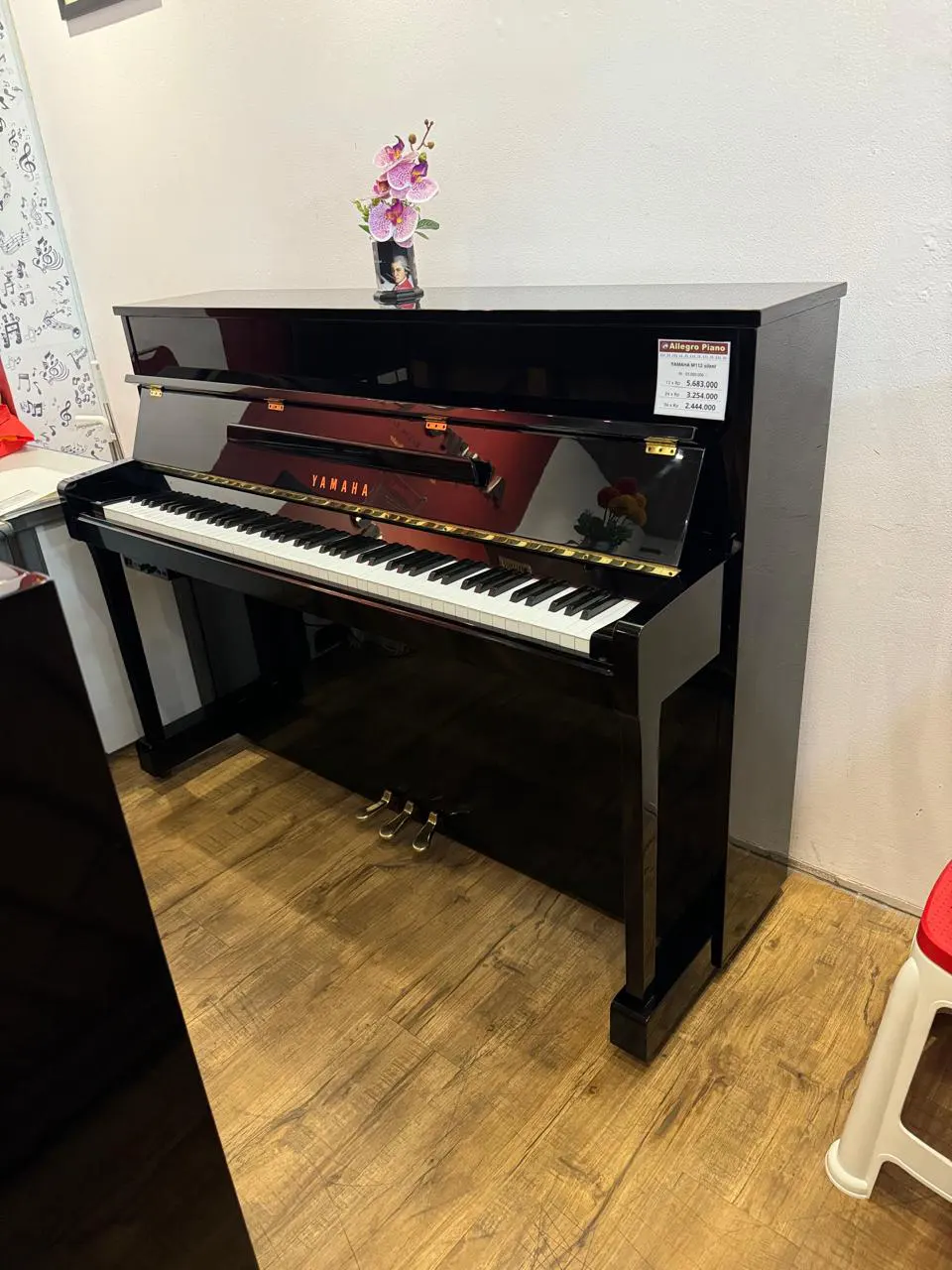 Yamaha M112T silent-Allegro Piano