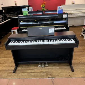 Digital piano Yamaha YDP-143 Arius dengan kabinet kayu dan 88 tuts weighted - Allegro piano